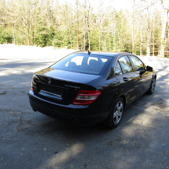 Mercedes-Benz Třídy C, C180 115kw, Limuzína, sedan, 1,8i - 4