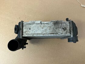 Audi A4 B5 8D intercooler 2.5TDi levý - 4
