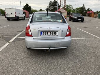 Hyundai Accent r. 2007 na díly - 4