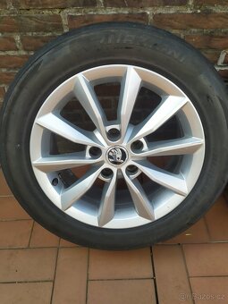 Alu kola 16" orig Škoda Octavia III - 4