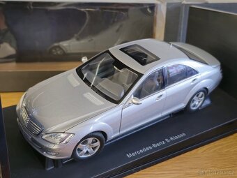 Mercedes S-Classe 1:18 AutoArt - 4