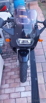 Suzuki GSX750F - 4