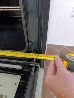 Elektrická trouba Ikea Lagan OV3 i s vestavnou skříňkou - 4
