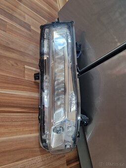 OEM LED pravý blinkr pro Ford mustang 2018-2023 FL - 4