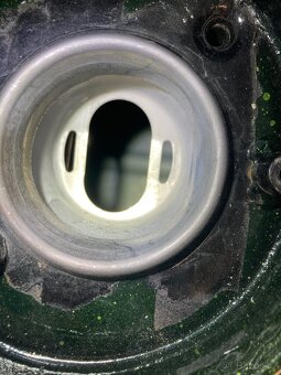 nádrž Kawasaki Z1000SX - 4