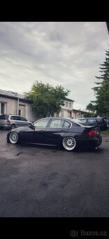 BMW e90 325i airlift - 4