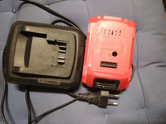 Nabíječka a zdroj Li-ioN 20V - 4