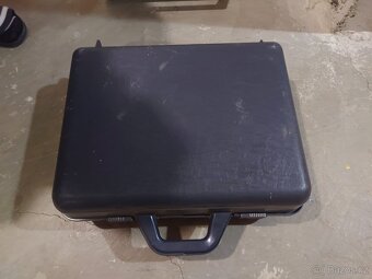 Psací stroj, Tesla B43, staré odznáčky - 4