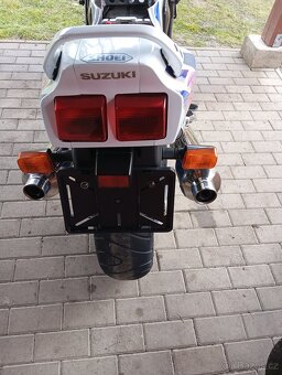 Suzuki GSX-R 1100. - 4