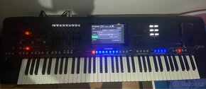 Yamaha Genos - 4
