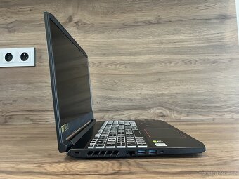 Acer Nitro 5 Obsidian Black - 4