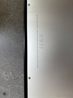 MacBook Air 2017 - 4