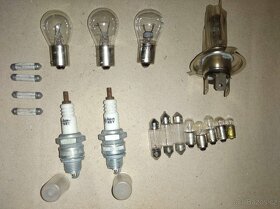 Pružinky, svíčky, žárovky .. Škoda 105-130 - 4