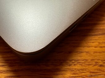 Macbook Pro 2019 128GB - 4