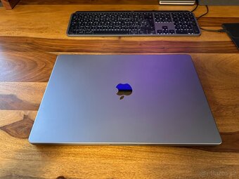 MacBook PRO 16" M1 Pro 10/16 jader 16GB/1TB 100% stav - 4