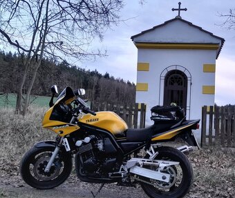 YAMAHA FAZER 600 - 4