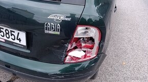 Škoda Fabia 1.4 Elegance na opravu nebo ND - 4