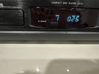 Philips CD721 - 4