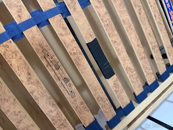 Kovová postel 90/200 - 4