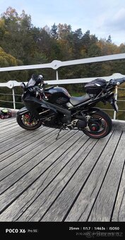 Triumph Sprint 1050st - 4