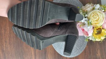 Dámské kotníkové vel.40 - 4