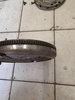 Spojkova Sada 5q 228mm O1/VWGolf IV - 4