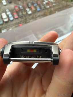 Garmin Fenix 8 51mm Solar Sapphire Titanium Amp Yellow/Graph - 4