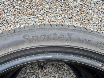 Pneu. 205/45 R17 2 kusy - 4