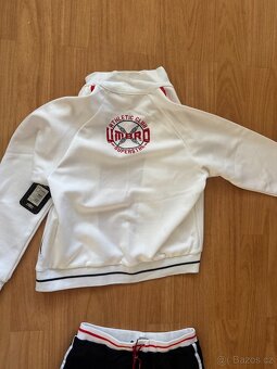 Tepláková souprava UMBRO. - 4