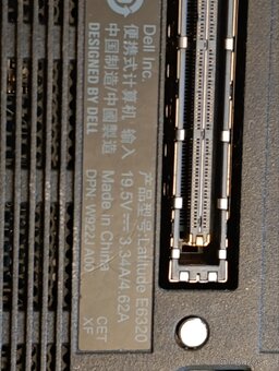 Notebook Dell Latitude E6320 – na náhradní díly - 4