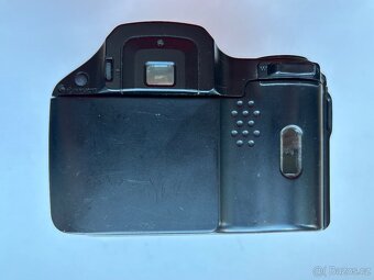 Olympus IS-100 S - 4