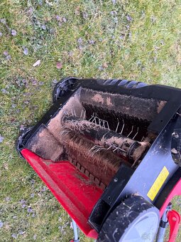 Aku vertikutátor HECHT 138 ACCU - 4