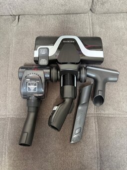 Bezsáčkový vysavač Rowenta - 4