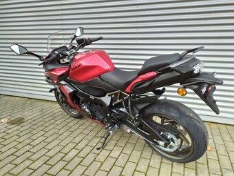 Suzuki GSX-S 1000 GT (ČERVENÁ) - 4