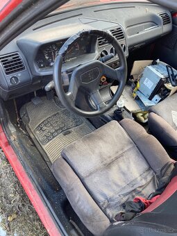 Peugeot 205 1.9 D - 4