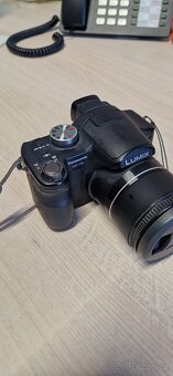 Panasonic Lumix DMC-FZ8 - 4