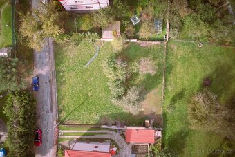 Prodej pozemku pro výstavbu o rozloze 813 m2 - Týnec nad Sáz - 4