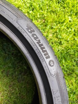 1 kus letní pneumatiky Barum 235/35/19 6mm - 4