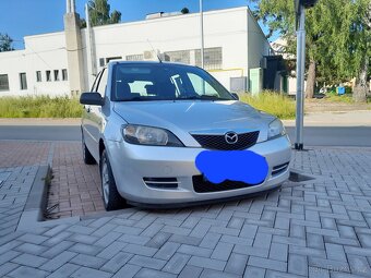 Mazda 2 - 4