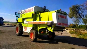 Sklízecí mlátička Claas Mega 208 (1996) - 3900MTG - 4