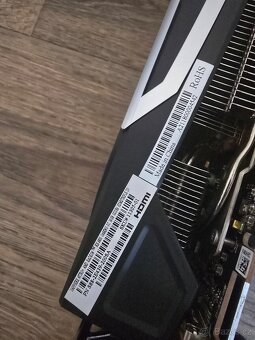 SAPPHIRE NITRO+ AMD Radeon RX 6800 16GB - 4