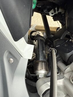 Bmw R 1200 GS LC rv:2014/1 najeto:79tis havarovane - 4