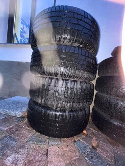 Prodám 4× plechová kola 17" s pneumatikami 225/55 R17 4ks - 4