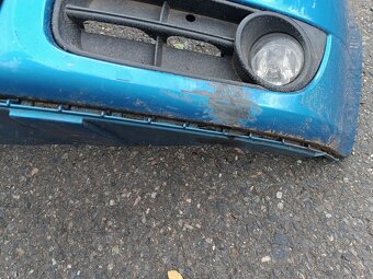 Skoda Fabia 2 - přední nárazník ,přední kapota - 4