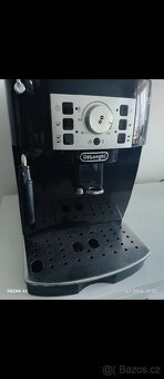 KÁVOVAR DELONGHI - 4