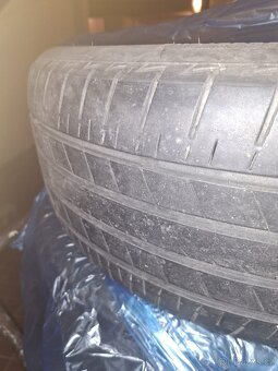 Bridgestone 225/45 R19 - 4x - 4