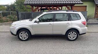 Subaru Forester 2.0 benzín - 4
