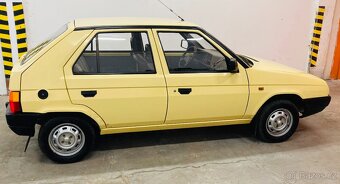 Škoda Favorit 135L, jeden majitel, rok 1990 ČR, velmi pěkný - 4