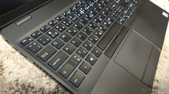 DELL Latitude 5500 - 4