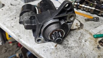 Startér 1.6 74kw - 4